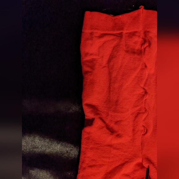 Gymboree Girls Red Tights- 10/12 - Picture 2 of 5